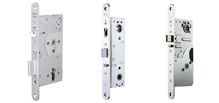 ASSA-Abloy Locks Hinge Repair in Miami Gardens, Florida